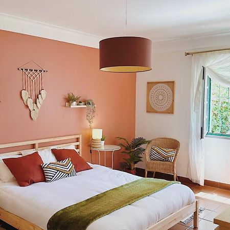 Coastal Garden Paradise Retreat- 6 Min From The Beach Charneca  Εξωτερικό φωτογραφία