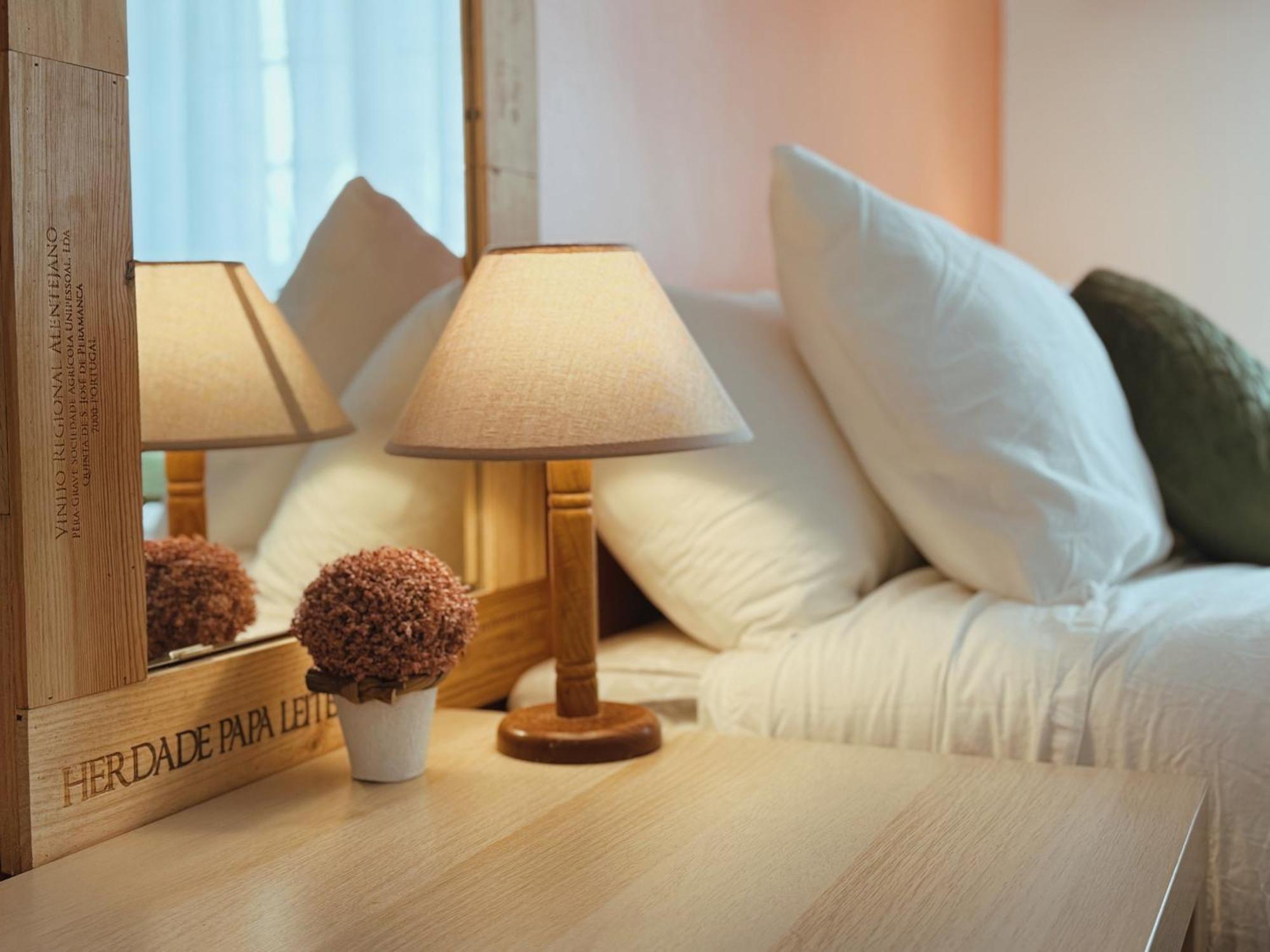 Coastal Garden Paradise Retreat- 6 Min From The Beach Charneca  Εξωτερικό φωτογραφία