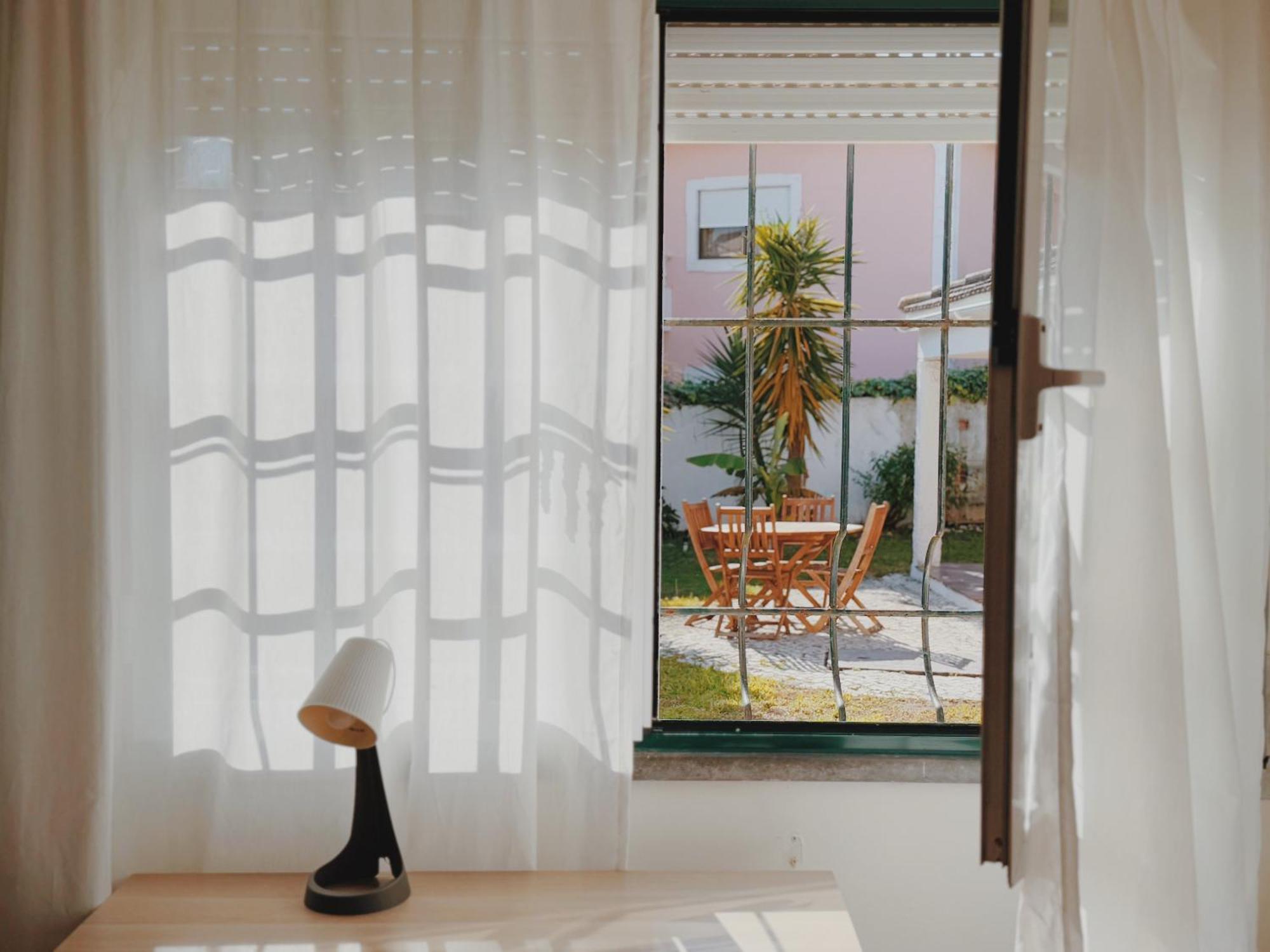 Coastal Garden Paradise Retreat- 6 Min From The Beach Charneca  Εξωτερικό φωτογραφία